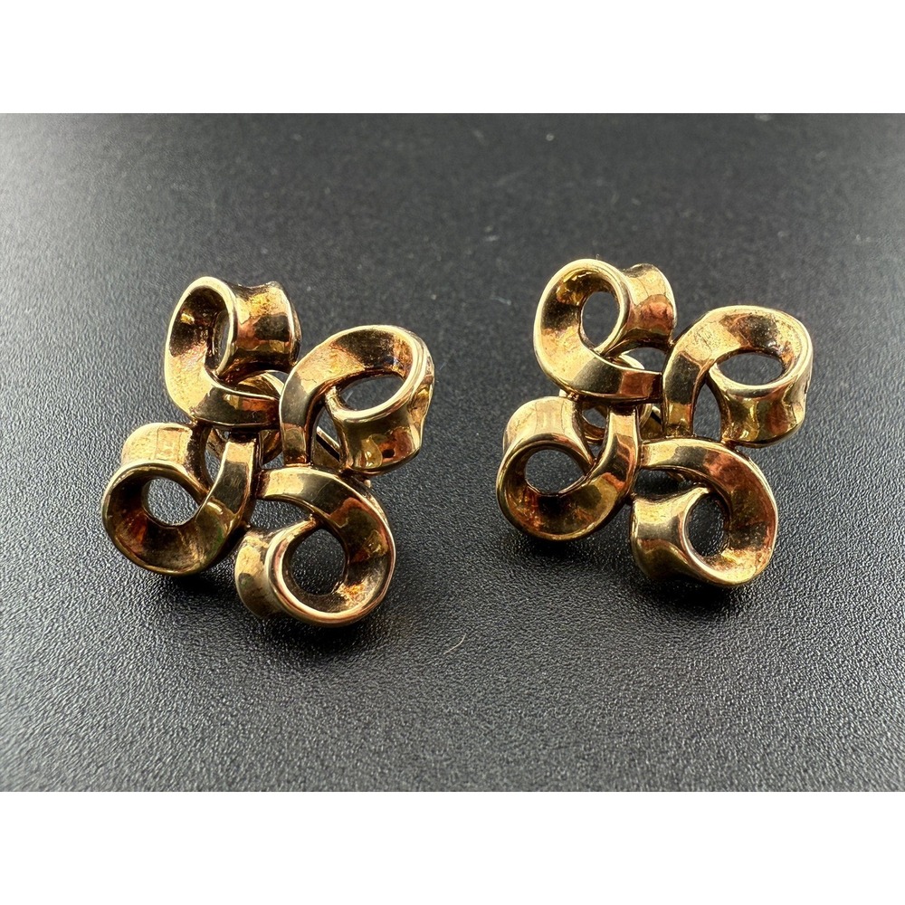 Trifari Vintage Gold Tone Abstract Swirl Clip On Earrings